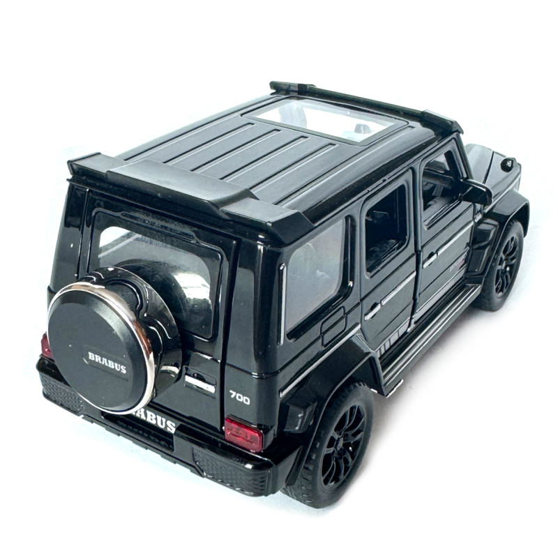 Машинка металева Mercedes-Benz G-Class Brabus 700 мерседес бенс джип чорний 1:32 звук світло інерція відкр двері багажник капот гумові колеса 15*6,5*7см (AP-1738)
