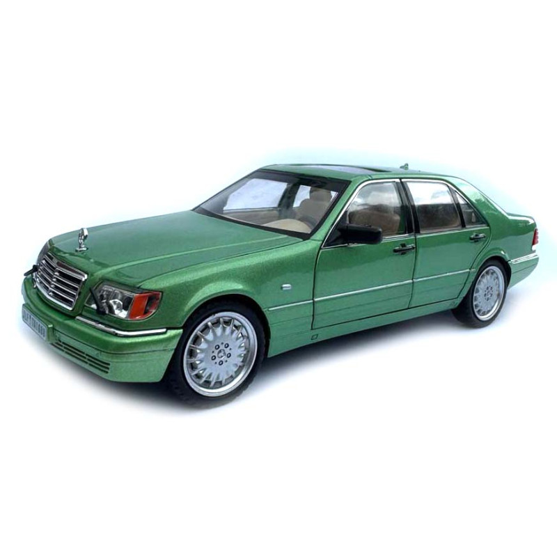 Машинка Mercedes-Benz W140 S зелена метал 1:24 звук світло інерція 21*8*6,5см (1130-19)