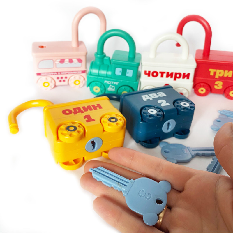 Гра дитяча Замочки, веселий транспорт, 4FUN Game Club, 6 вагонів, 7 ключів (54229)
