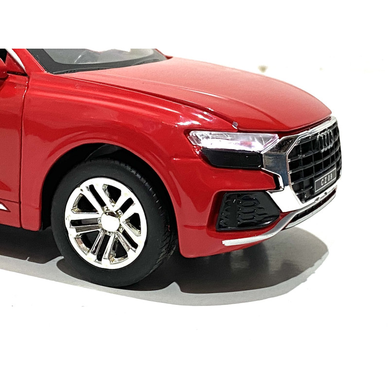 Іграшкова машинка металева Audi Q8 «AutoExpert» Ауді Ку-8