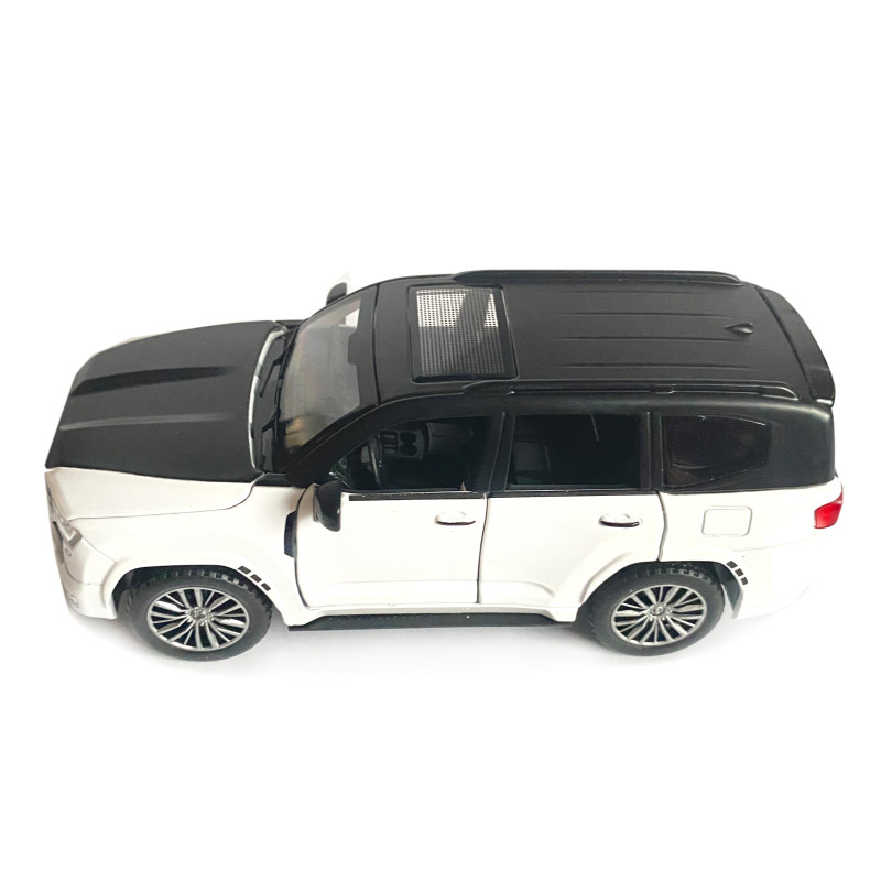 Іграшкова машинка металева Toyota Land Cruiser 300 twin turbo, тойота ленд крузер,чорно-білий, звук, світло, інерція, відкр двері, багажник, капот, 1:32, 15*7*6см (ТК-15607)