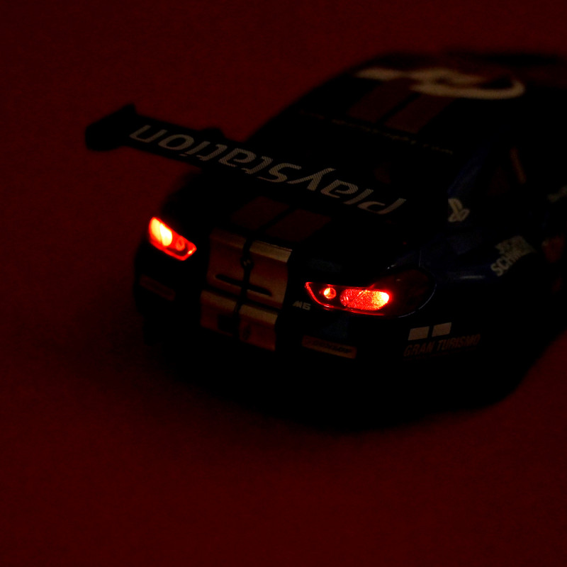 Машинка металева BMW M6 GT3 синя 1:24 світло звук відкр двері капот 20,5*8,5*5,5 см (68255B)