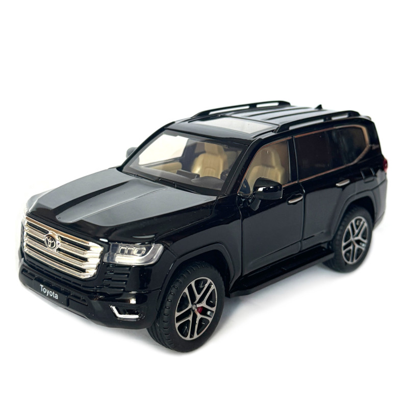Машинка металева Toyota Land Cruiser 300 тойота ленд крузер 1:24 чорний звук світло інерція відкр двері багажник капот 20*8*8,5см (AP-2007)